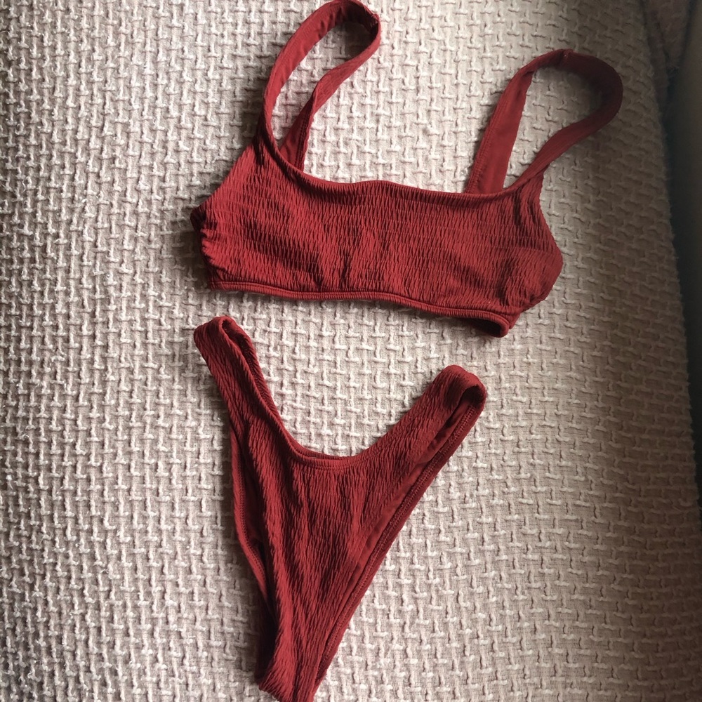 Aerie High-Leg Cheeky Bikini Set